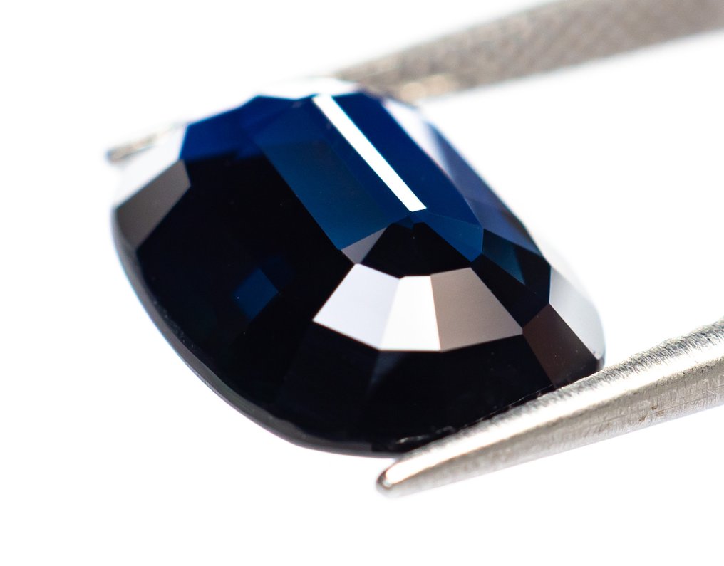 沒有保留價 藍寶石  - 7.28 ct - Bellerophon Gemlab - 深蓝色 #3.2