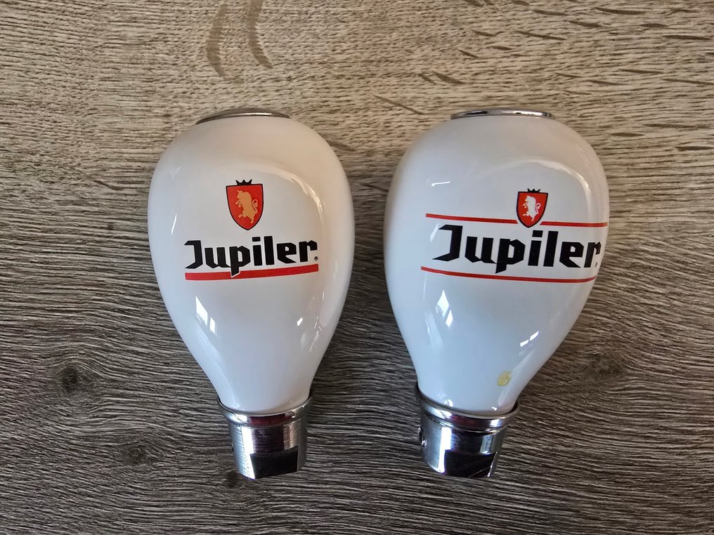 Collezione a tema - pulsante del rubinetto della birra - Tuborg, jupiler, Charles Quint , carlsberg, scotch ale,... #3.2