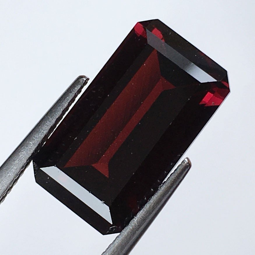 没有保留价 - 1 pcs 红色 石榴石 - 8.87 ct - 国际宝石研究院(IGI) - 天然红石榴石 #4.3