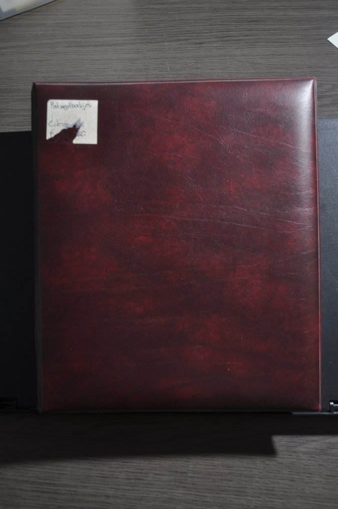 Netherlands - Mint collection of stamp booklets, combinations, sheets, and more in a stockbook, album, and more. #1.0