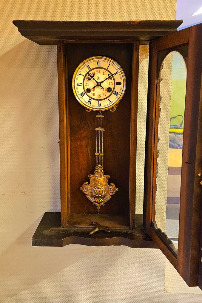 挂钟 - Junghans -   木, 黄铜, 玻璃 - 1940-1950 #3.2