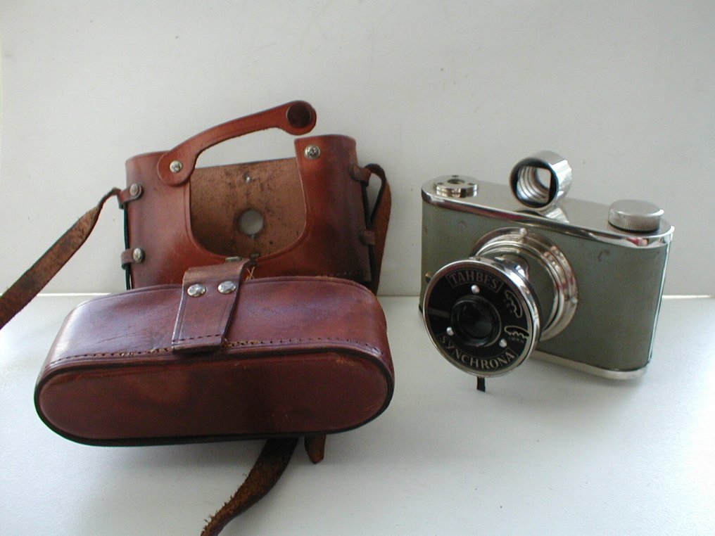 Tahbes Synchrona met Meniscus 7.7/75mm | Analogue camera #3.2