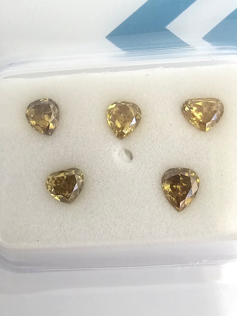 没有保留价 - 5 pcs 钻石  (天然)  - 0.92 ct - 梨形 - SI1 微内含一级 - 国际宝石研究院（IGI） - 华丽混色 #3.2
