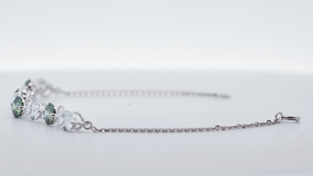 Ei pohjahintaa - Rannekoru - 14 kt. Valkokulta -  4.39ct. tw. Timantti (Fancy-värinen laboratoriotimantti) - Timantti #4.3