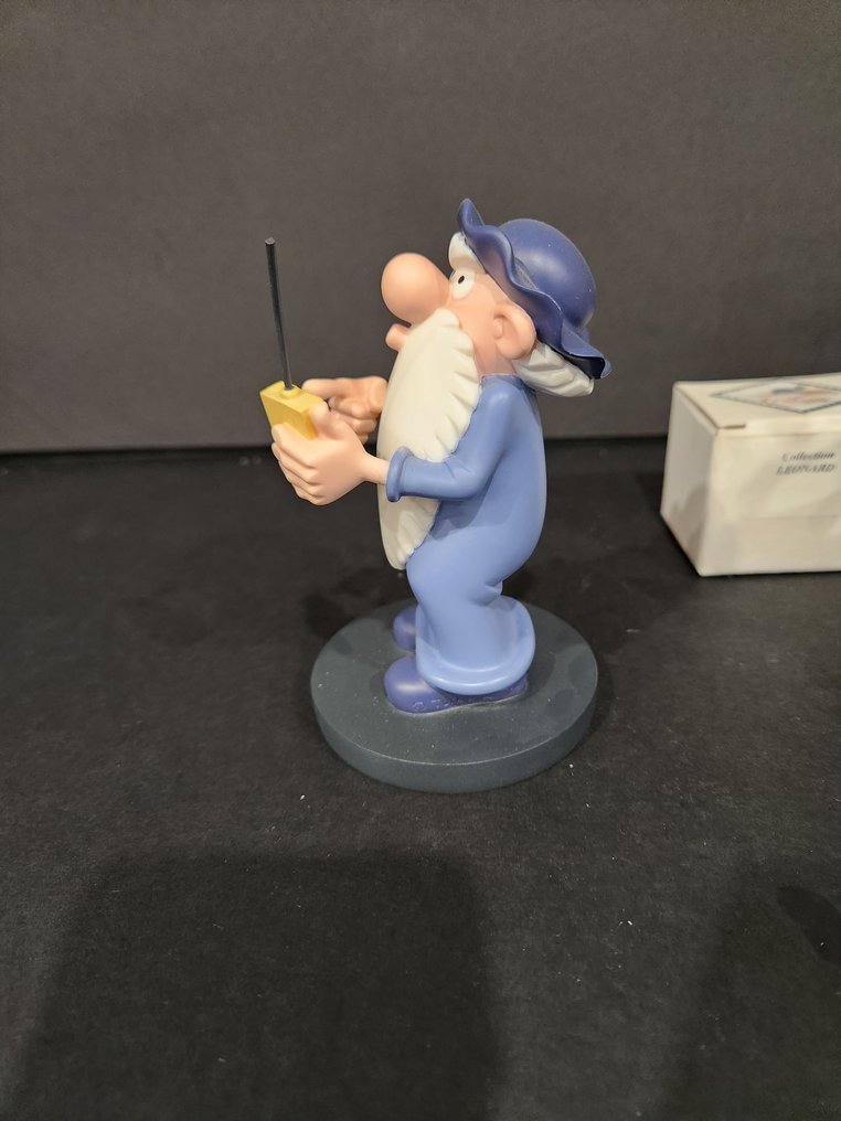 Leblon Delienne - Léonard - 1 - Collection complète scène Leonard Tralala #2.1