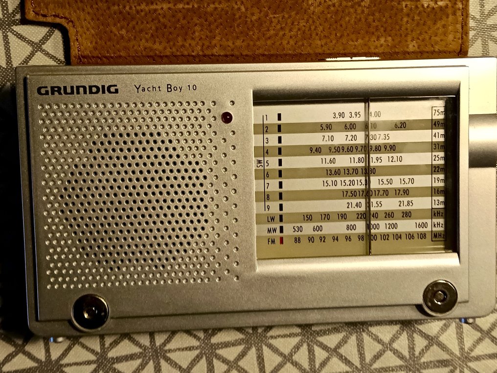Grundig - Yacht Boy 10 Portable radio #1.0