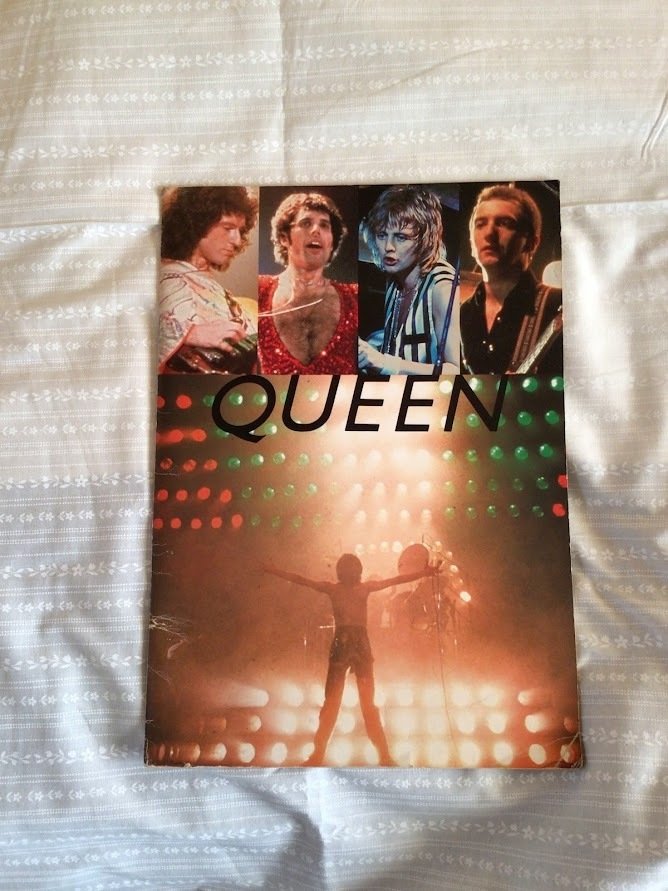 Queen - Przewodnik po koncertach, Oryginalne programy z Japonii 1976 i 1979 wraz z dwoma starożytnymi japońskimi wycinkami prasowymi. - 1976 #3.2