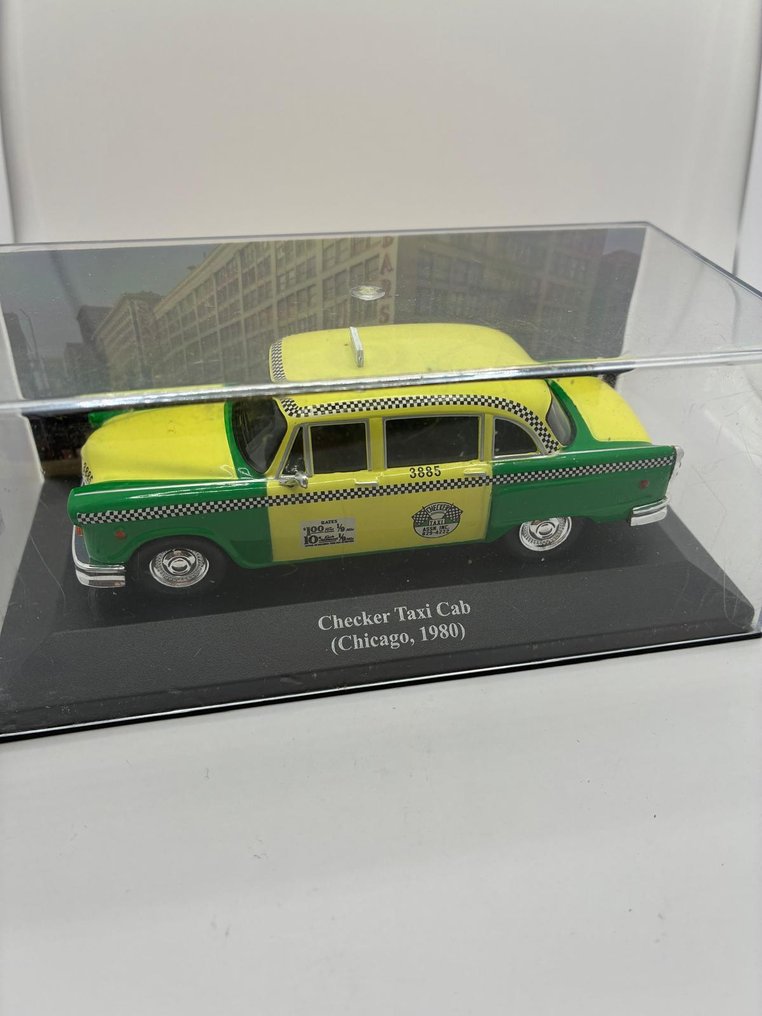 1:43 - 模型車  (2) - CHECKER et FORD - 出租车和皇冠维多利亚 #2.1