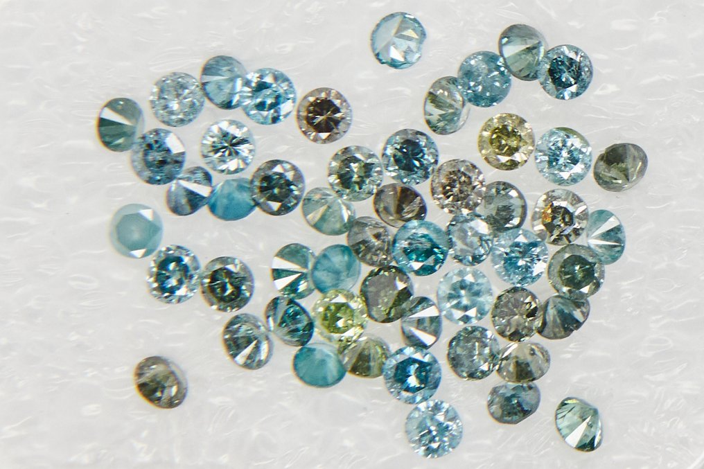 没有保留价 - 53 pcs 钻石 (经彩色处理) - 1.06 ct - 混合形状 - I1 内含一级, I2 内含二级, I3 - 安特卫普宝石报告(GRA) #1.0