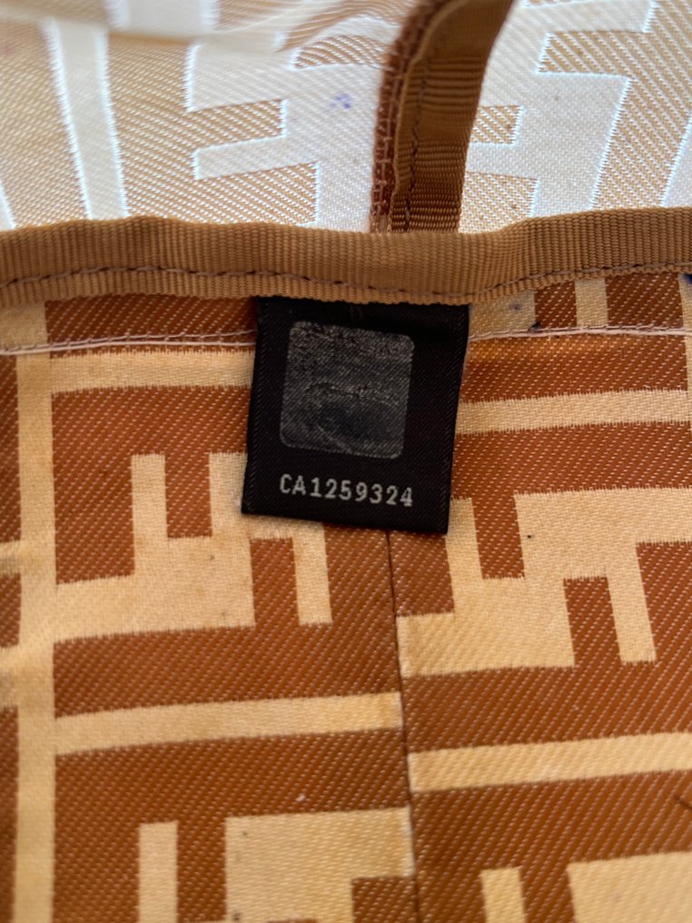 Fendi - 挂肩式皮包 #3.2