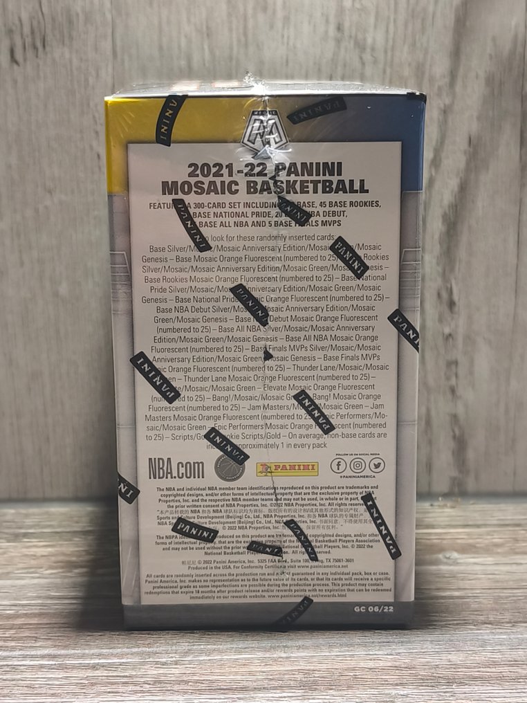 2021/22 Panini Panini Mosaic Basketball 6-Pack Blaster Trae Young Με την αρχική συσκευασία Box - Mint (M) #4.3