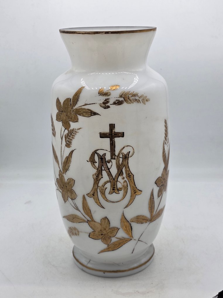 Vaas  - opaline #1.0