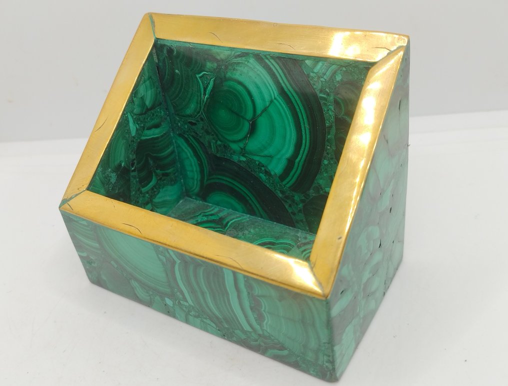 Malachit natural grozav suport pentru obiecte- 370 g #1.0