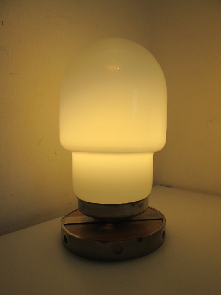 Tischlampe (2) - handgefertigtes Glas, verchromtes Messing #4.3