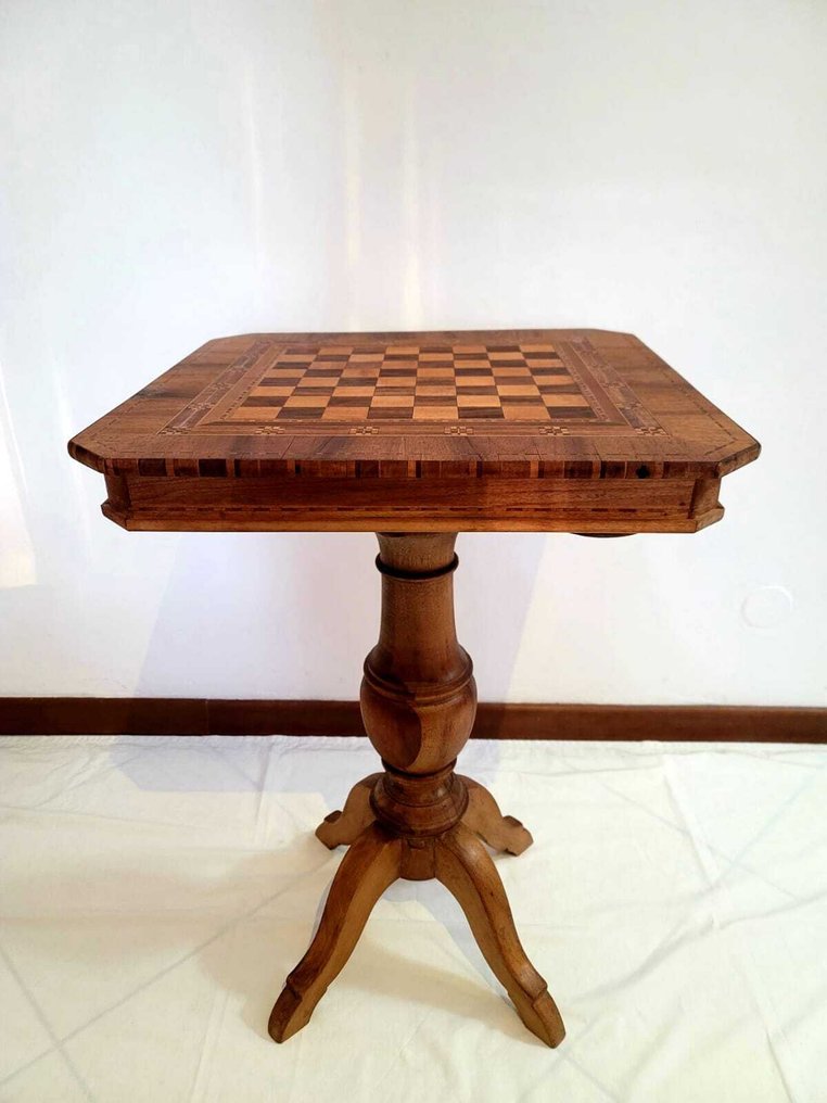 Chess table - Wood - Checkerboard table #2.1