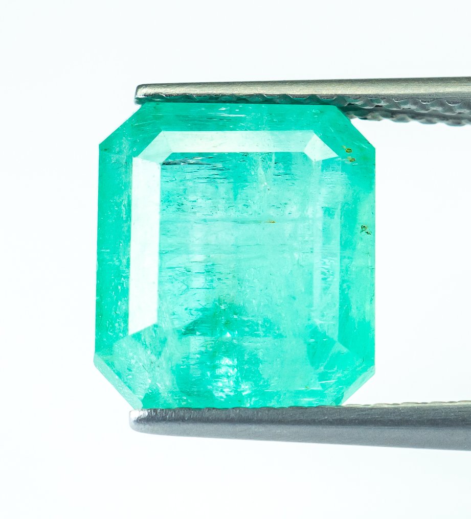 Ingen reservasjonspris Smaragd - 4.43 ct - Bellerophon Gemlab - Blågrønn (Nigeria) #1.0