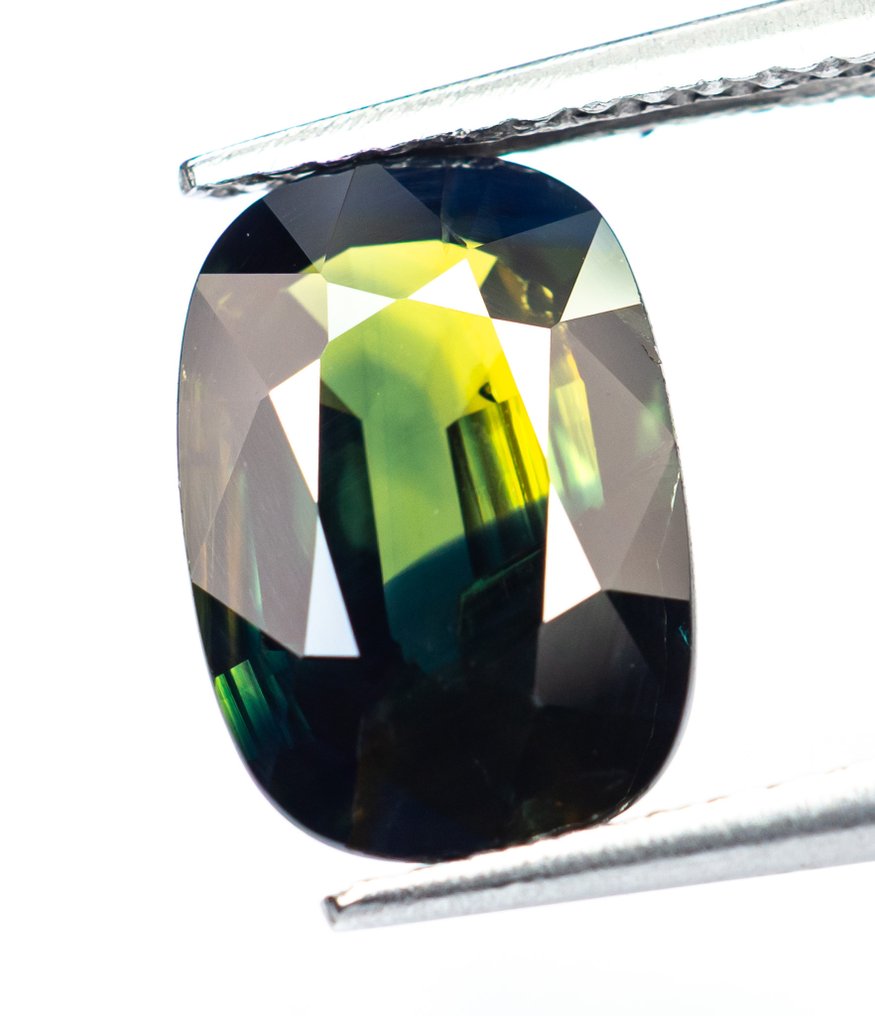 Ingen mindstepris Safir - 3.52 ct - Bellerophon Gemlab - Dybt blågrøn #1.0