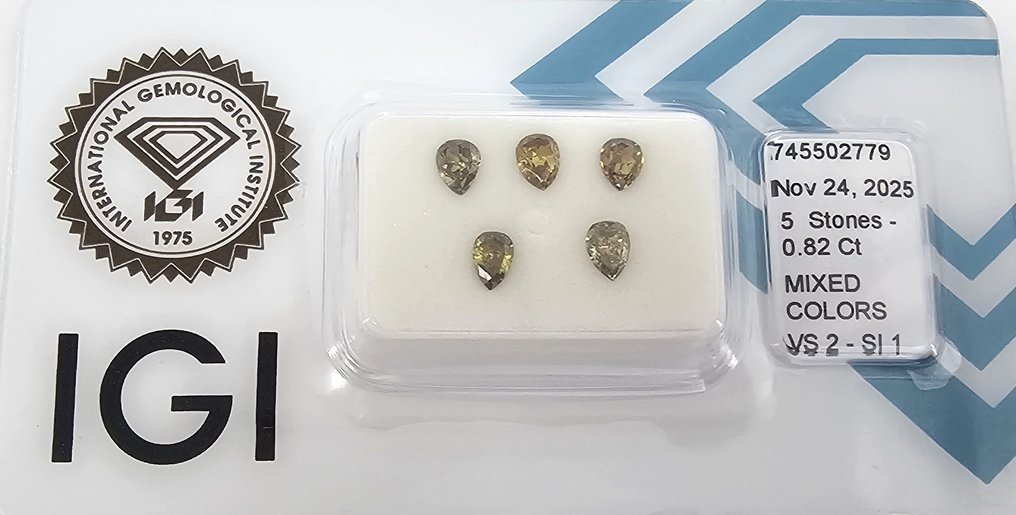 Nincs minimálár - 5 pcs Gyémánt  (Természetes)  - 0.82 ct - Körte - VS2, SI1 - Nemzetközi Gemmológiai Intézet (IGI) - Fancy Mix Colors* #1.0