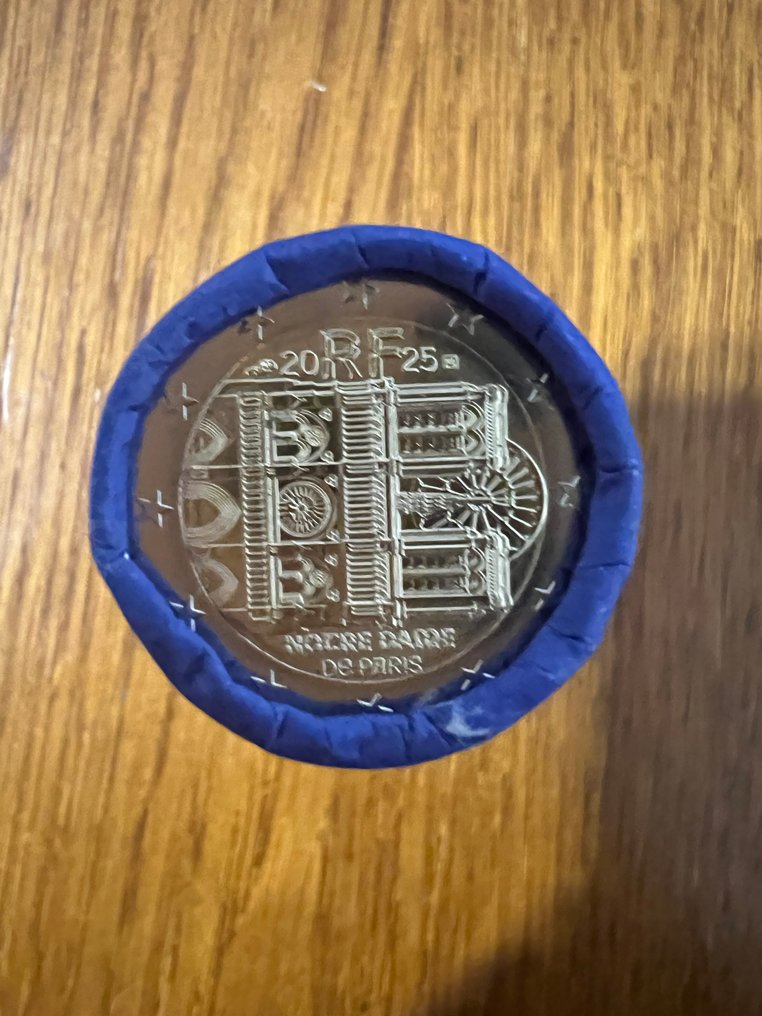 Frankrig. 2 Euro 2025 "Notre Dame de Paris" (25 monete) in rotolino (Ingen mindstepris) #1.0