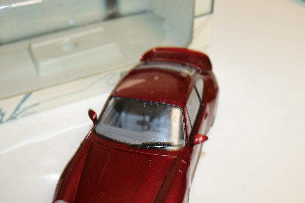 UT 1:18 - Machetă mașină - UT Models Porsche 911 Turbo 1:18 in mint condition in box. What a beauty! Superb. - Stare excelentă #4.3