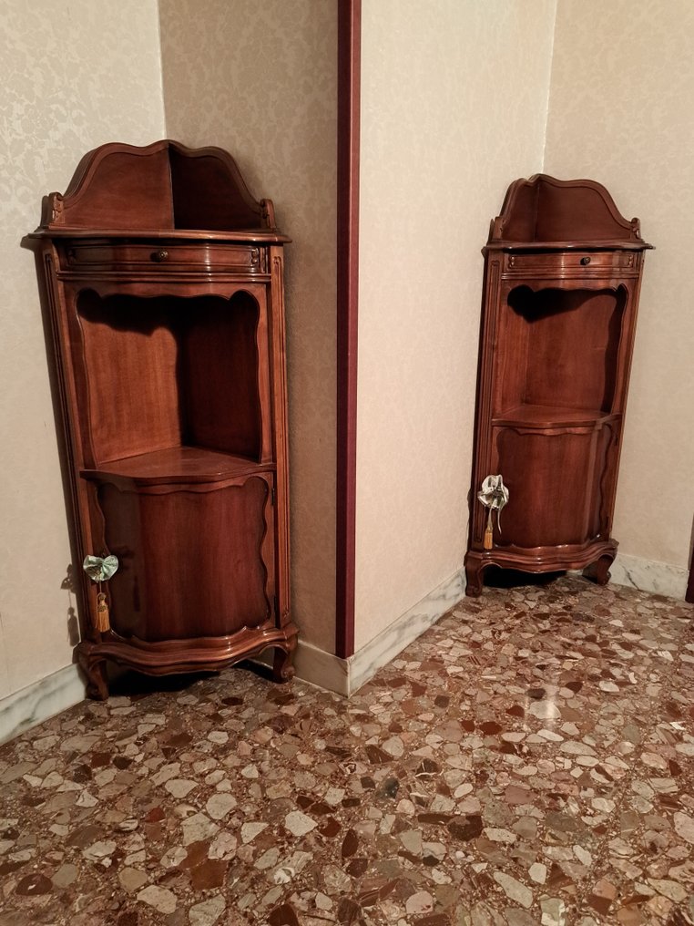 Γωνιακό ντουλάπι (2) - Walnut - Angoliere #1.0