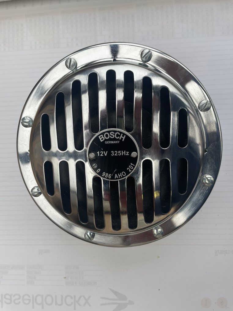 Car part (2) - Bosch - Claxon(Tromp) - 1970-1980 #1.0