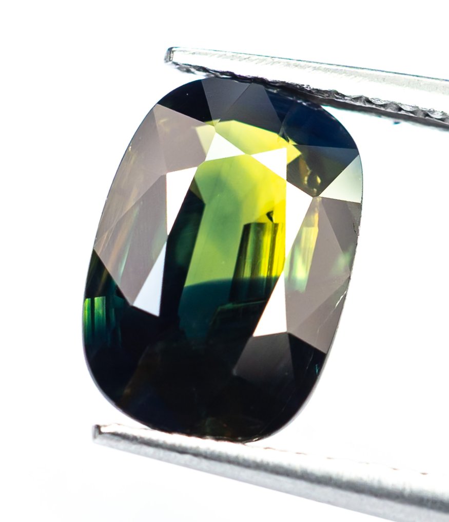 Ingen mindstepris Safir - 3.52 ct - Bellerophon Gemlab - Dybt blågrøn #2.1