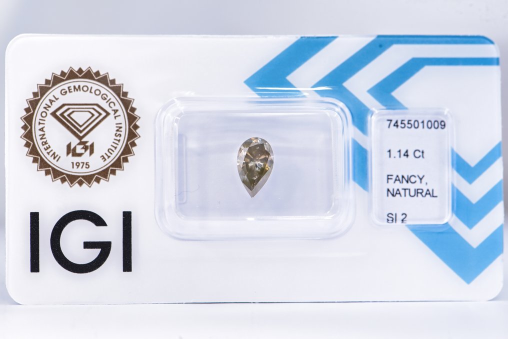 沒有保留價 - 1 pcs 鑽石  (天然彩色)  - 1.14 ct - 梨形 - Fancy deep 淡綠色, 淡褐色 黃色 - SI2 - 國際寶石學院（International Gemological Institute (IGI)） - VG #1.0