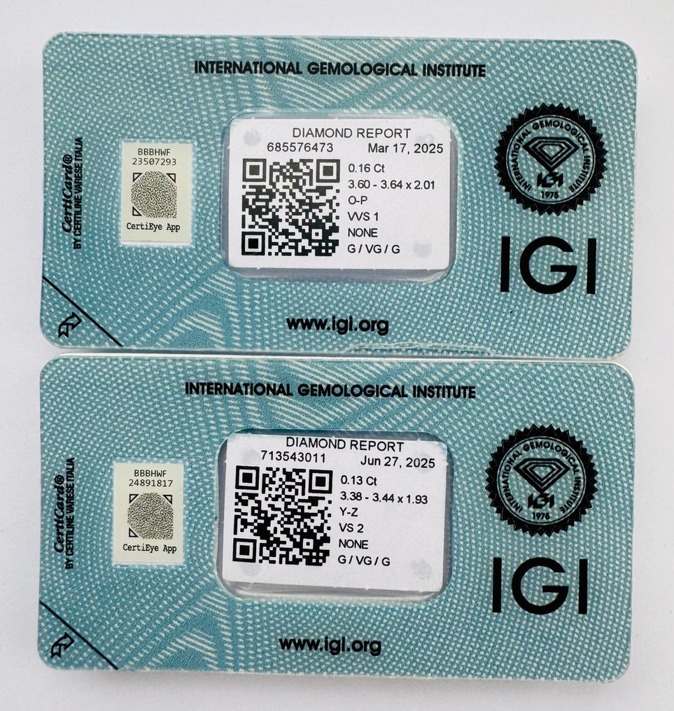 No Reserve Price - 2 pcs Diamond  (Natural)  - 0.29 ct - Round - VVS1, VS2 - International Gemological Institute (IGI) - O-P, Y-Z *Pair* #1.0