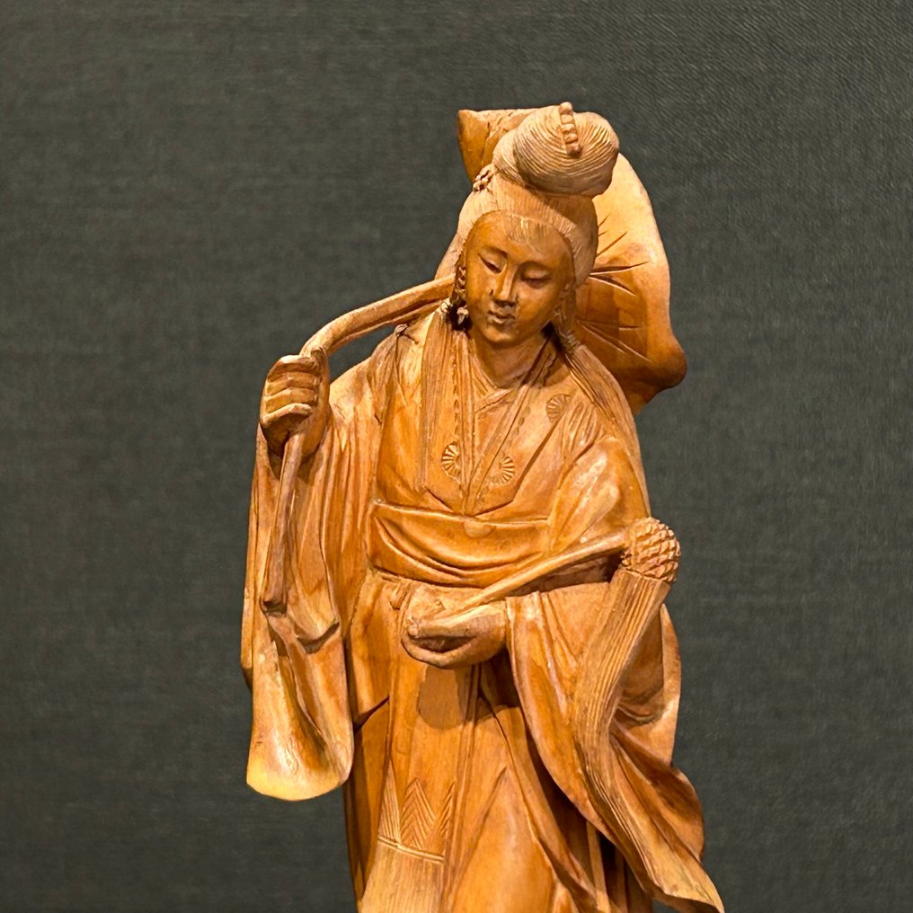 onsterfelijke hofdame - buxus puu - Kiina - Qing Dynasty (1644-1911)  (Ei pohjahintaa) #4.3