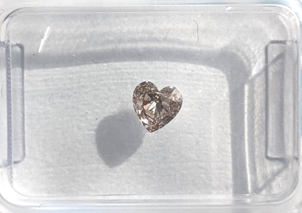 Nincs minimálár - 1 pcs Gyémánt  (Természetes színű)  - 0.27 ct - Szív - Fancy Barna Rózsaszín - SI2 - Nemzetközi Gemmológiai Intézet (IGI) #1.0