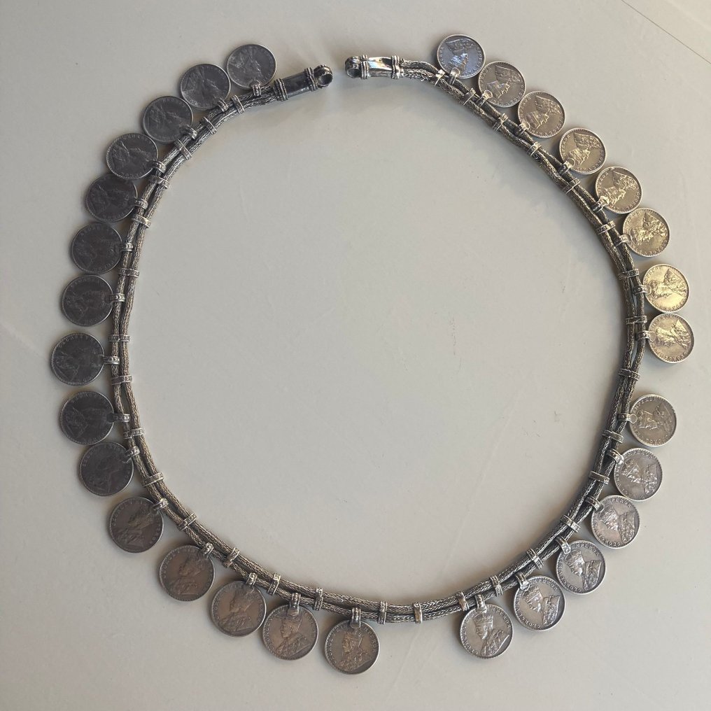 Massive Indiana Cintura 'Kamarband' in Silver with George V Coins (British Raj) - 570g - Starting - Silver - India - Early 20th century #1.0