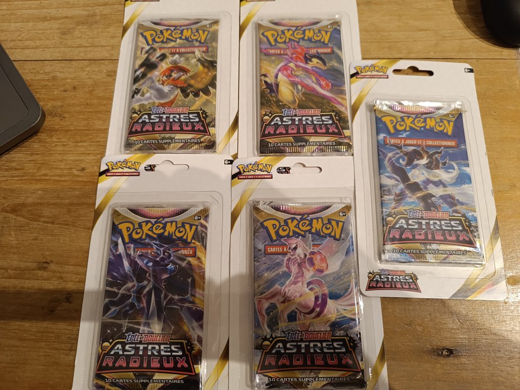 Pokémon - 5 Booster pack - Sword & Shield #1.0