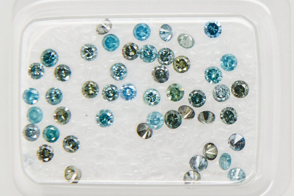 Ohne Mindestpreis - 49 pcs Diamant (Farbbehandelt) - 0.98 ct - Gemischte Form - I1, I2, I3 - Gem Report Antwerp (GRA) #2.1