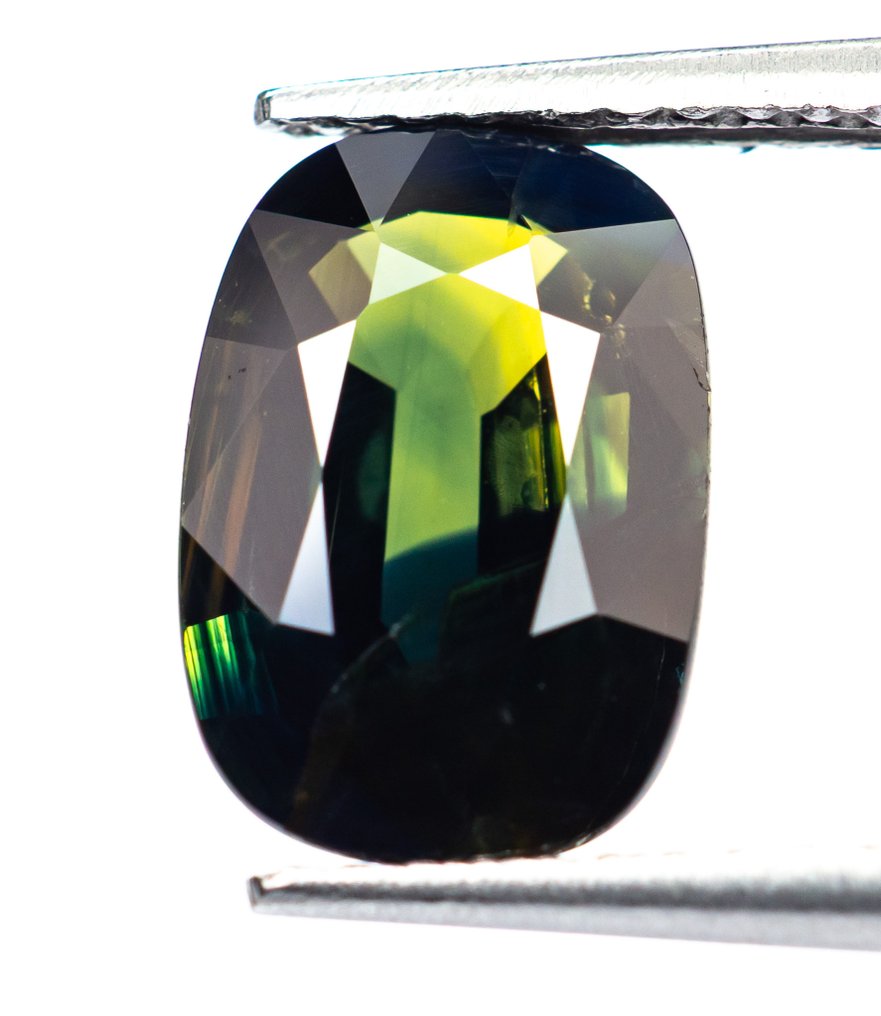 Ingen mindstepris Safir - 3.52 ct - Bellerophon Gemlab - Dybt blågrøn #1.0