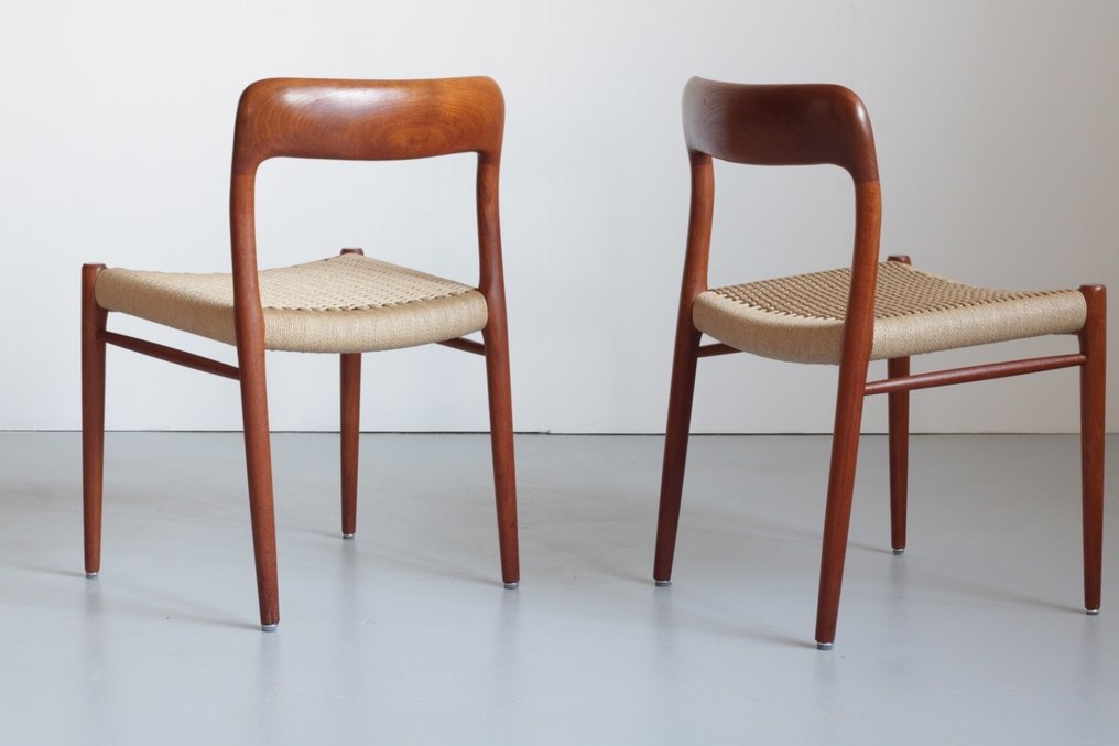 J.L. Møllers Møbelfabrik - Niels Otto Møller - Krzesło do jadalni (6) - Model 75 - Drzewo tekowe #4.3