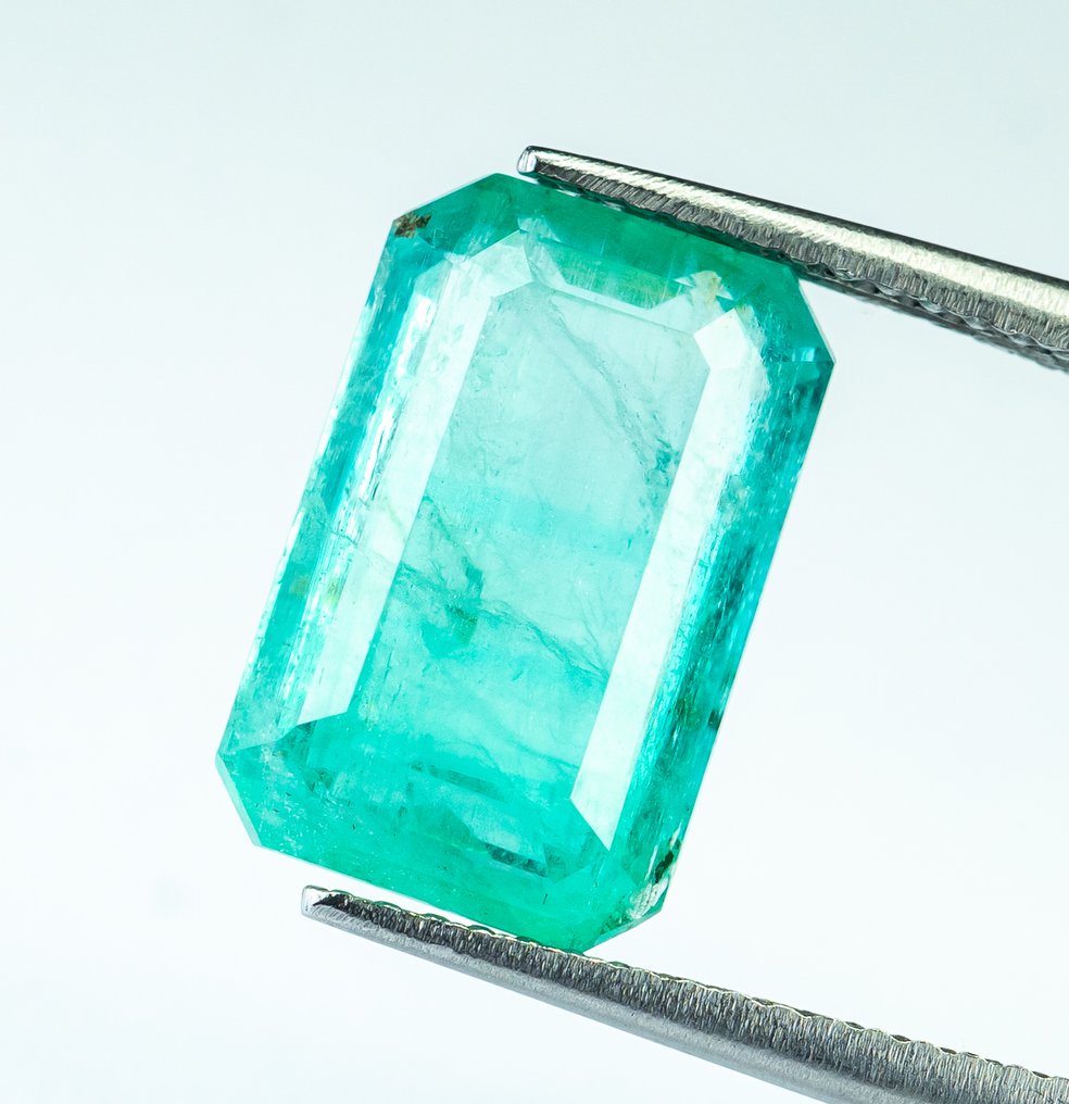 Nincs minimálár Smaragd - 5.27 ct - Bellerophon Gemlab - Kékes-zöld (Nigéria) #2.1