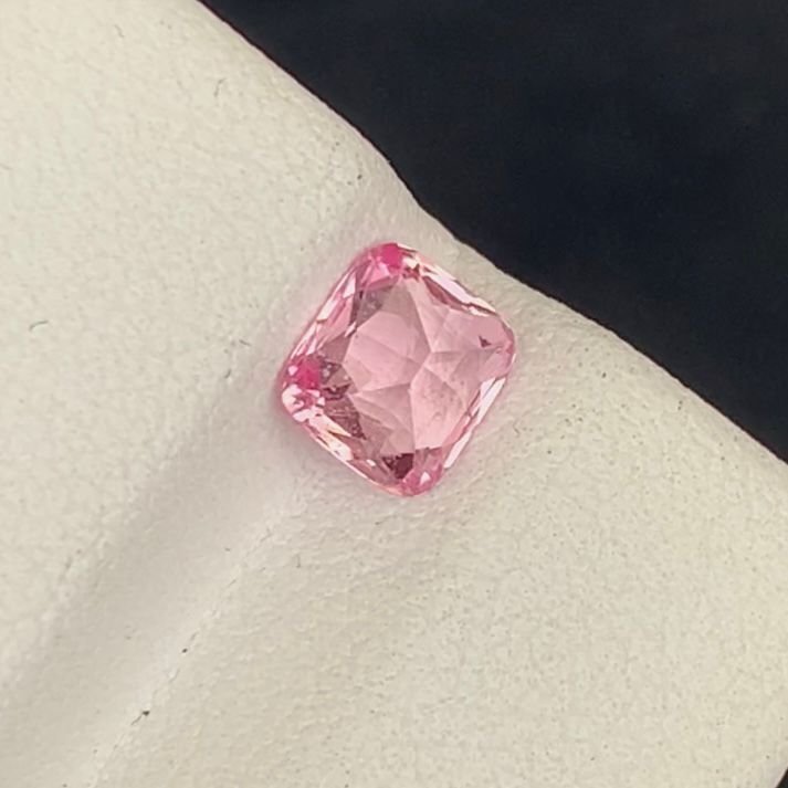 没有保留价 - 1 pcs 粉色 蓝宝石 - 1.22 ct - 国际有色宝石协会(ICA GemLab) - 无热粉色斯里兰卡 #3.2
