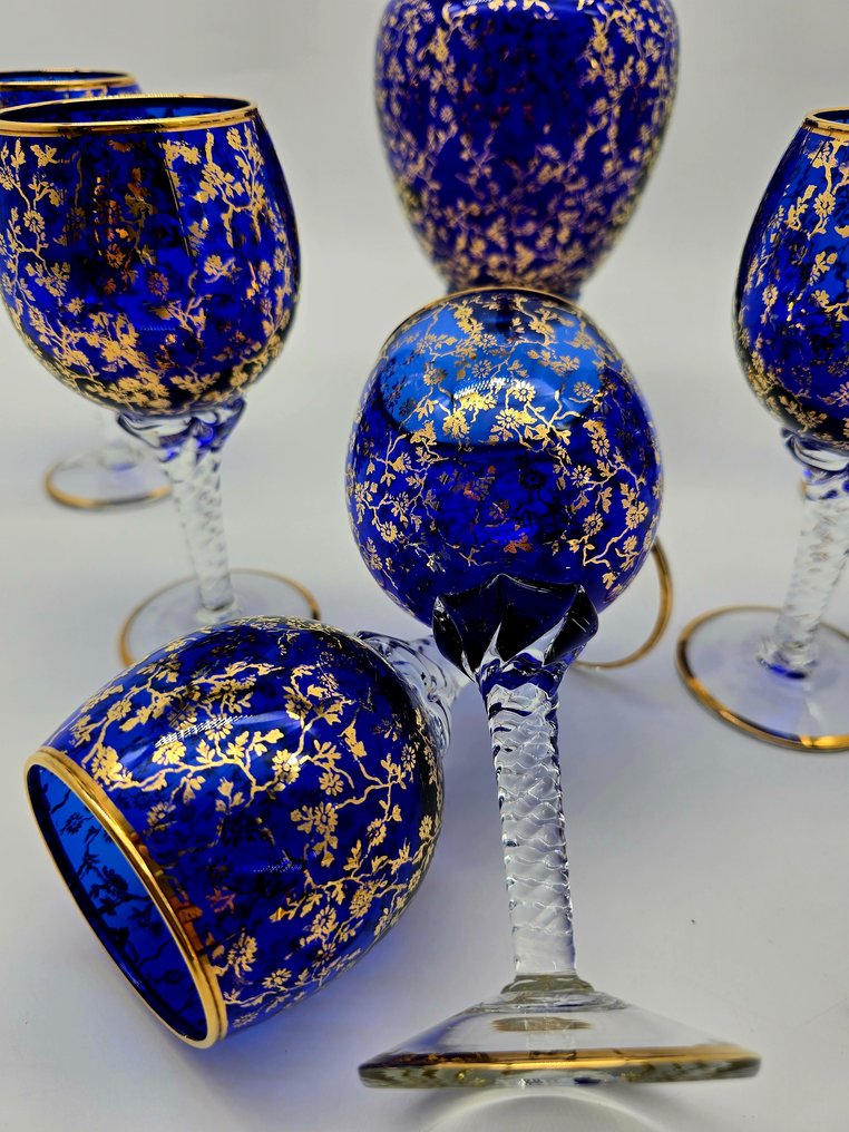 Fornaci Muranesi Italy. - Table service for 6 (7) - Twisted stem - Crystal #2.1