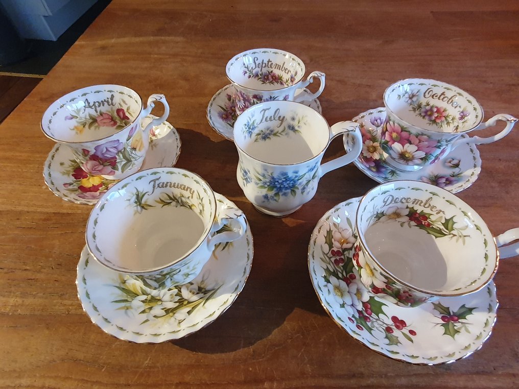 Royal Albert - Csésze és csészealj (6) - Flowers of the Month - Porcelán, Máz, Aranyozott #2.1