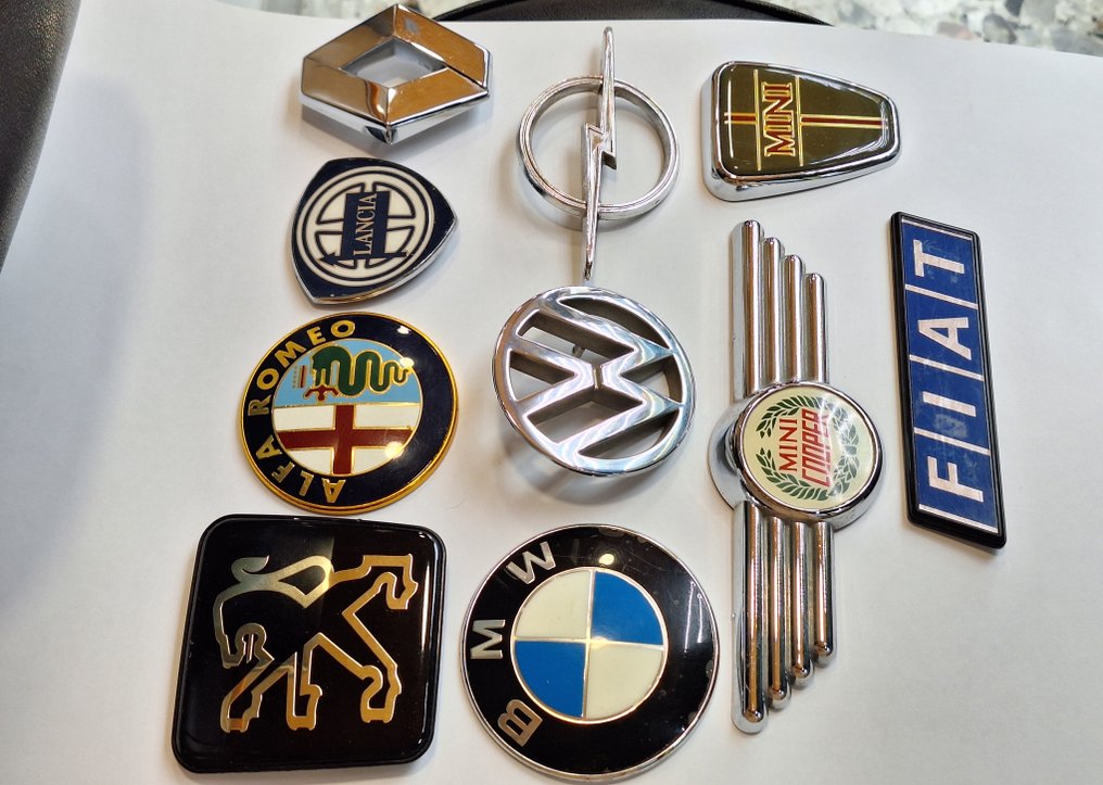 Number plate (10) - Varie - Stemmi Auto Originali - 1990-2000 #2.1