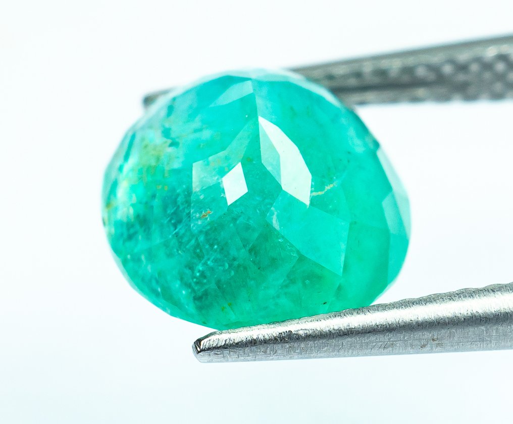 Ingen reservasjonspris Smaragd - 3.89 ct - Bellerophon Gemlab - Blågrønn (Nigeria) #3.2