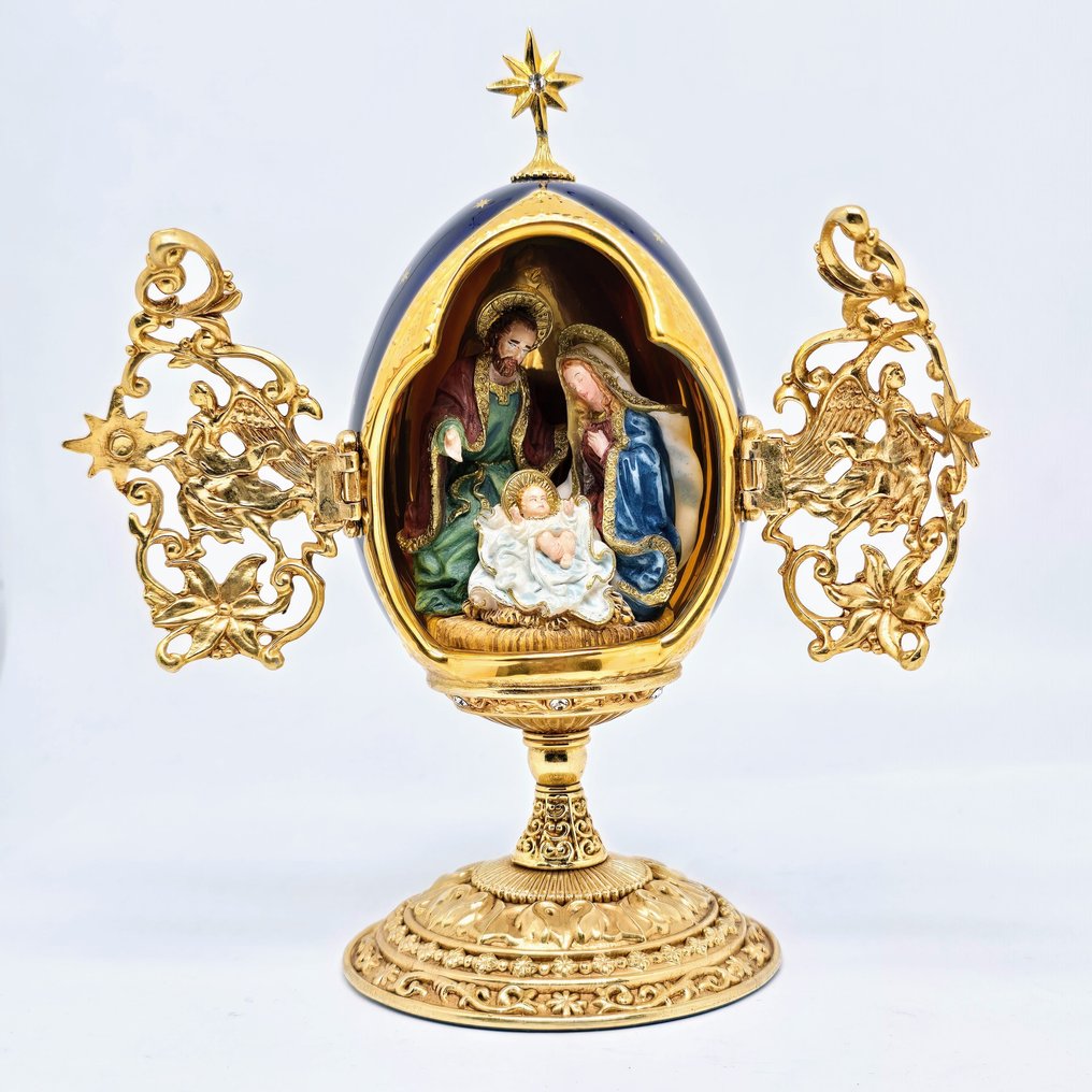 Faberge-æg Æg - Fabergé - 22k gilded Imperial "A king is born" collector egg, House of Igor Carl Faberge, Franklin - 18 cm - 15 cm - 8.5 cm #1.0