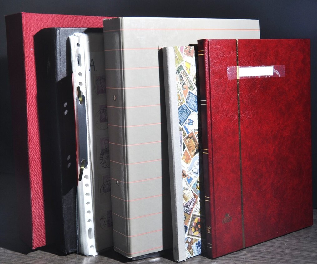 Belgium  - Rummage sale with all sorts of stock books and a folder (191 photos). #1.0