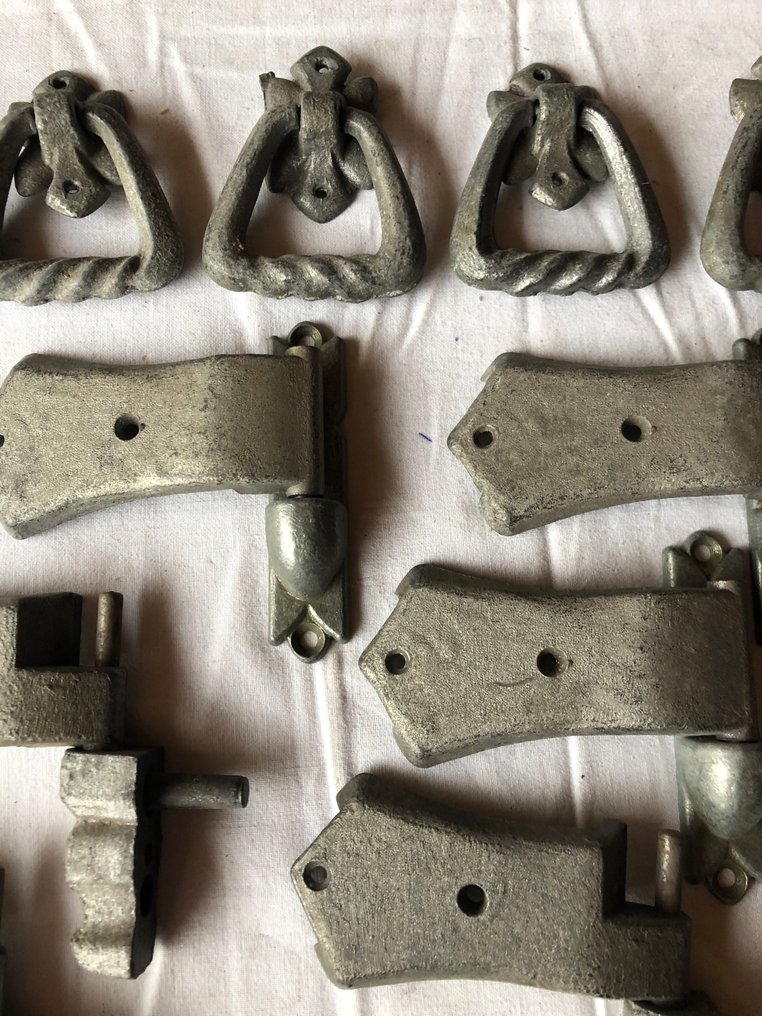 装饰饰品 (31) - 旧铸造工艺 - 比利时 - 柜子铰链 #3.2