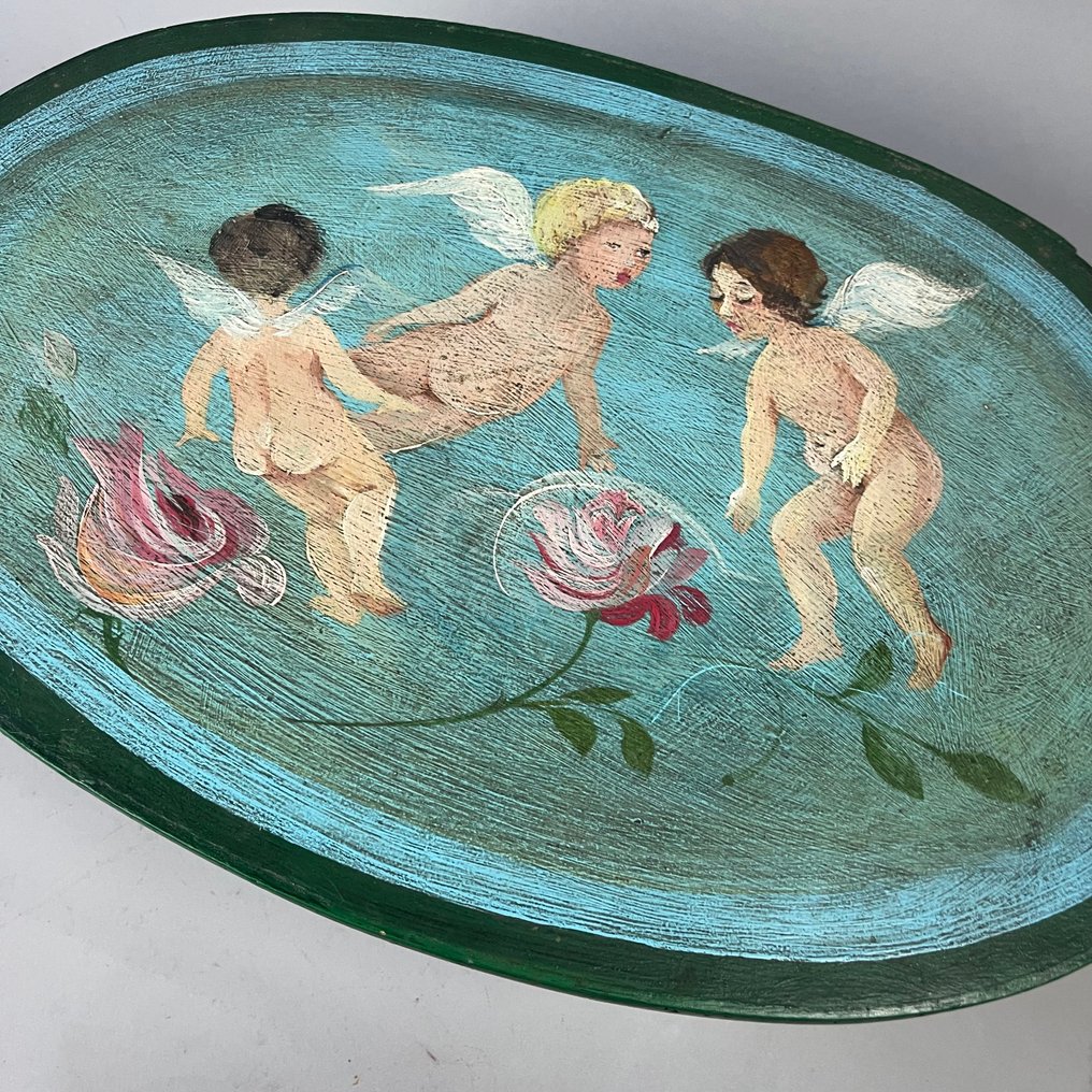 箱子 - 19世纪末瑞典椭圆形郁金香箱，配有三位天使，手工描绘（宽度44.5厘米）- 约1880年 - 木 #4.3