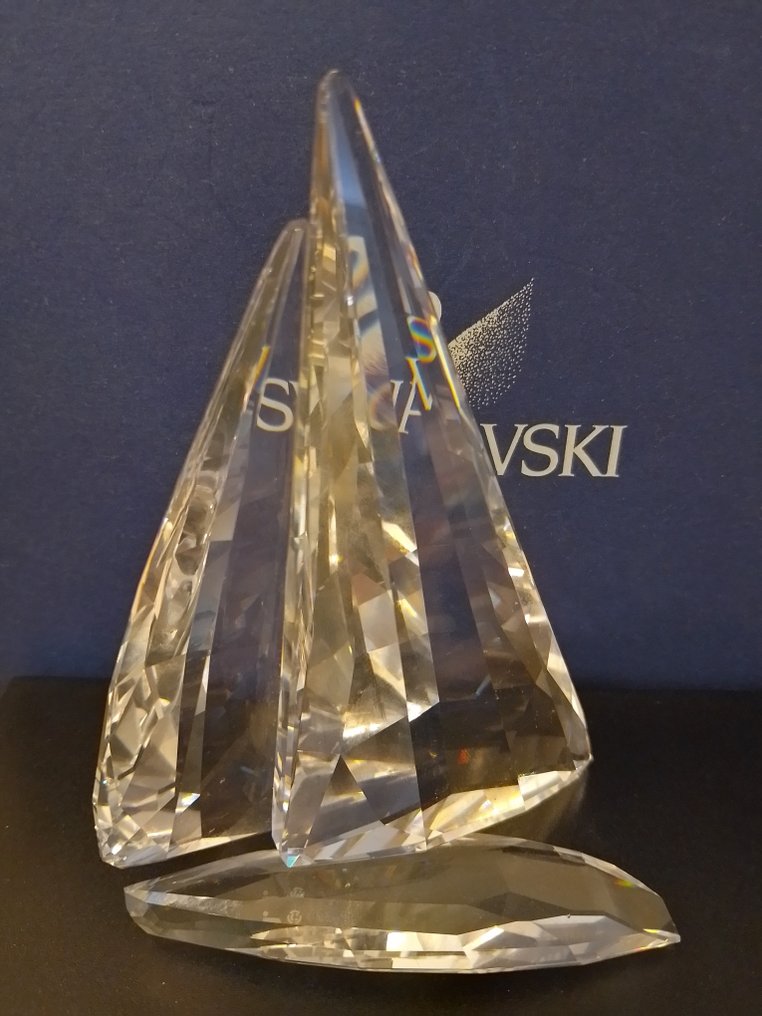 Swarovski - Figurine - Sailing legend - 619436 - Box + Certificate - Crystal #2.1