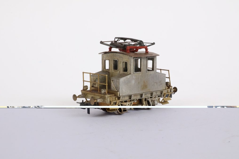 Günther(?) H0轨 - 电力机车 (1) - 作业位置配备折叠臂 #3.2