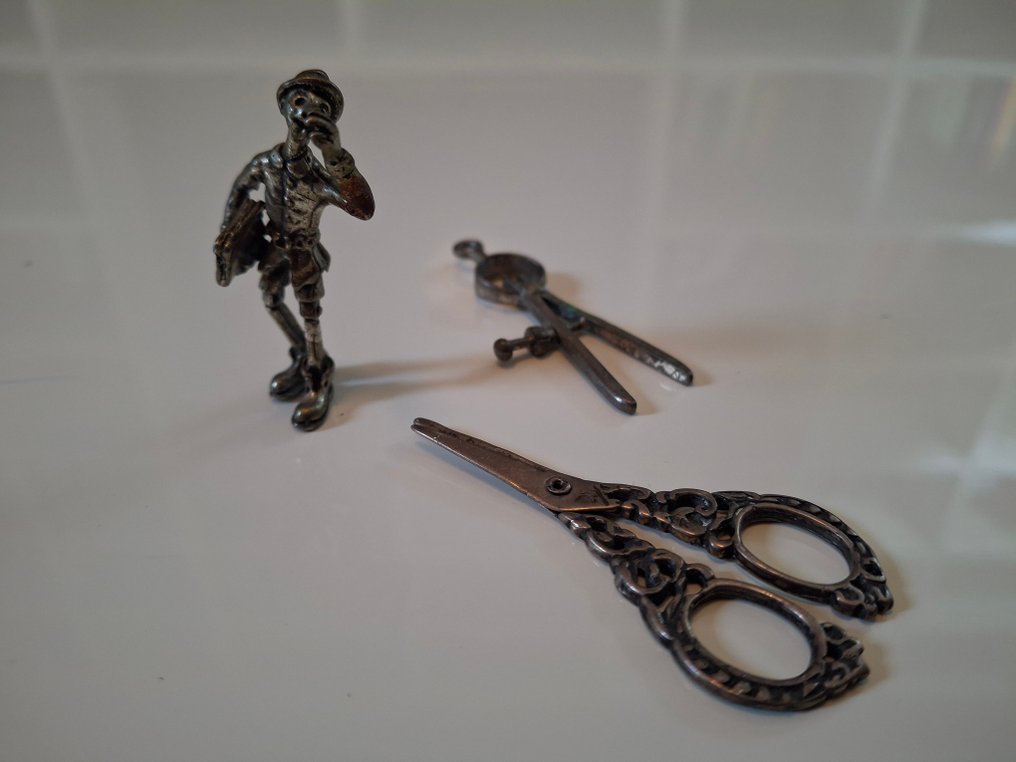 Figura miniatura (5) - Prata #1.0