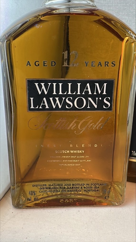 William Lawson's + Ballantine's Gold + Chivas Regal 12yo + Catto's 12yo + Logan - 70 cl, 76cl - 6 flasker #3.2